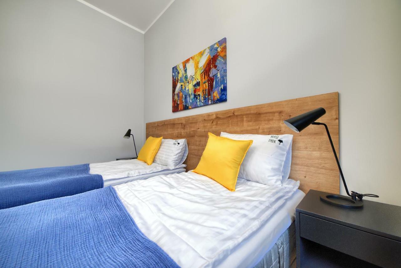 Apartamento Apple Park Poznan Exterior foto